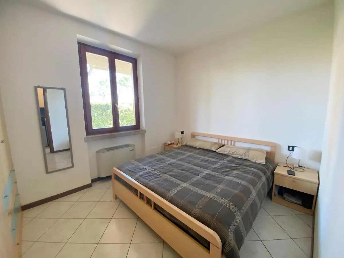 Apartment With Private Garden - Green Residence Desenzano del Garda