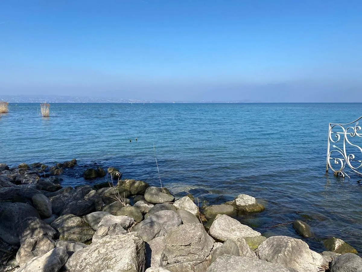 Apartment With Private Garden - Green Residence Desenzano del Garda